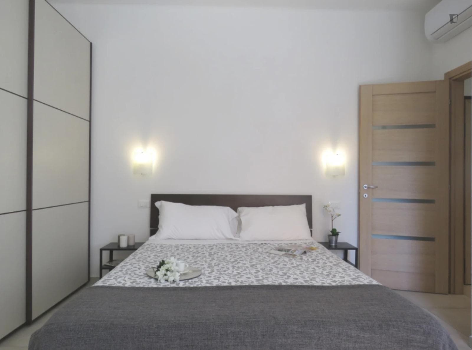 Charming apartment close to Stazione Bologna Centrale photo 1