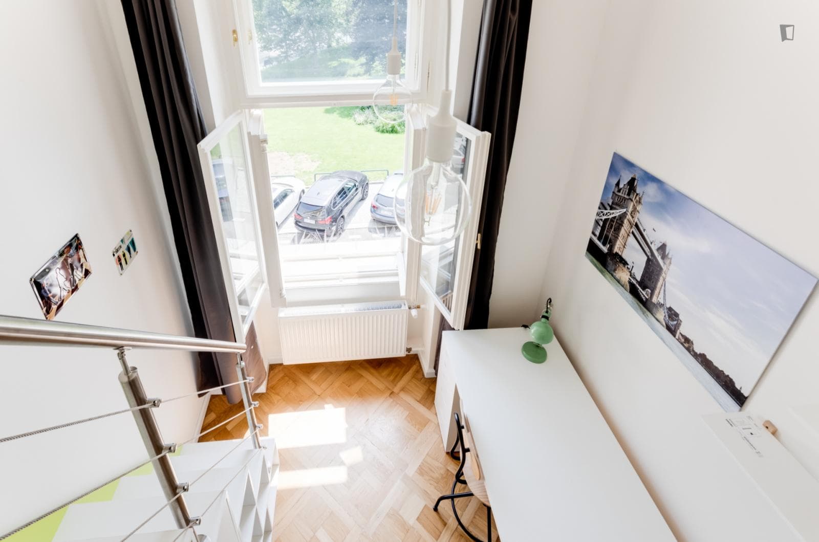 Bright single bedroom within easy reach of Újezd funicular photo 1