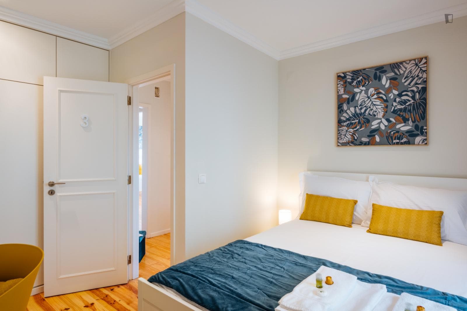 Lovely double bedroom with balcony in Alfama photo 1