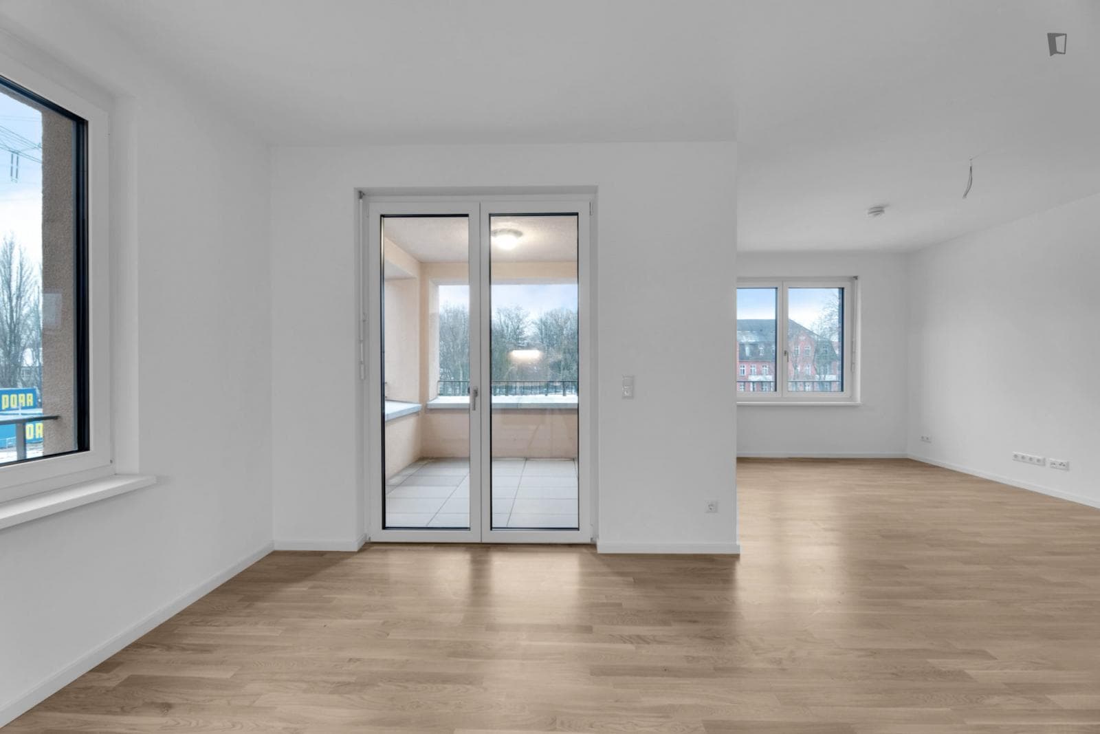 Unfurnished 1-bedroom apartment in the Parkstadt Karlshorst neighbourhood photo 1
