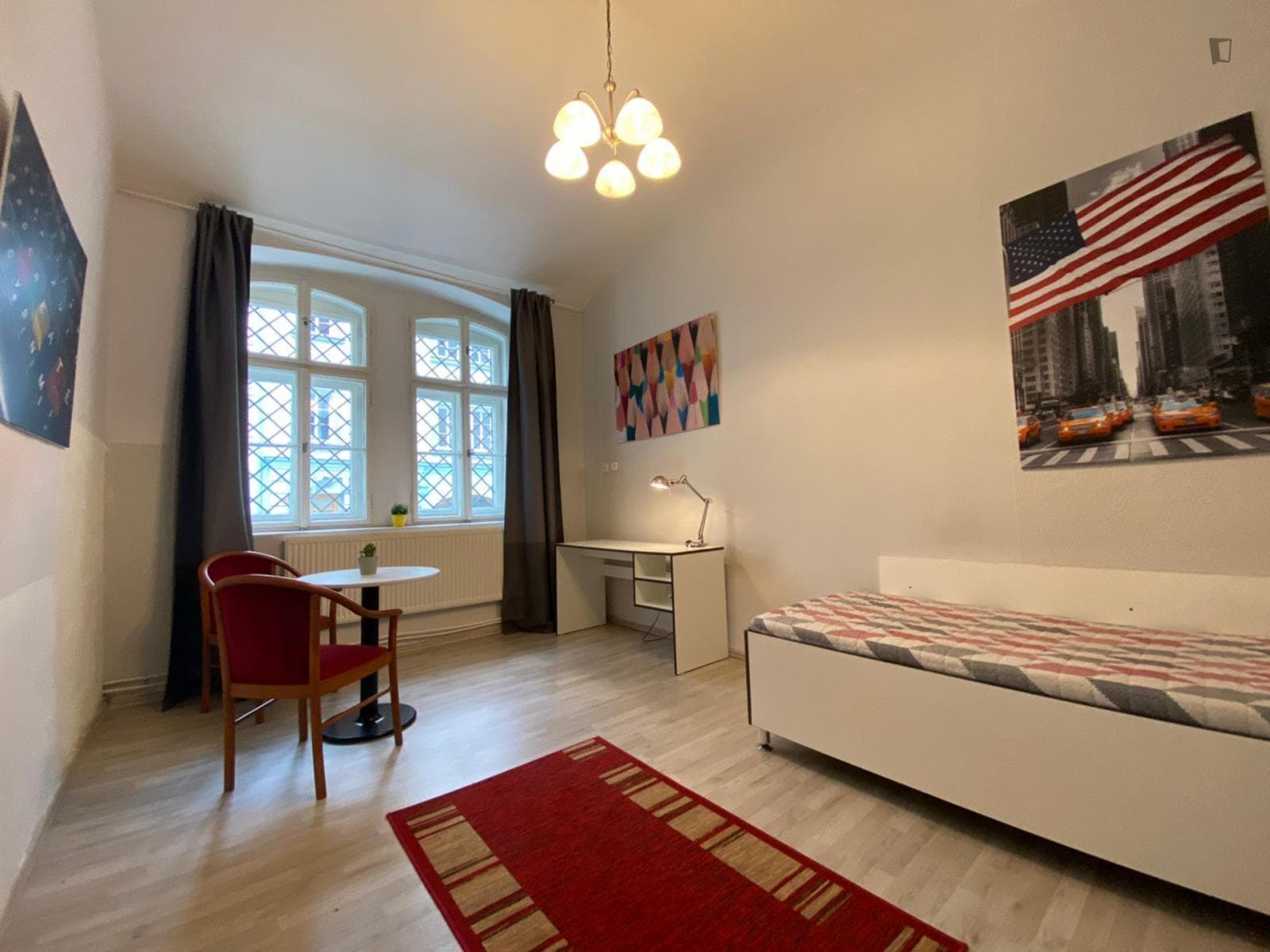 Neat studio in proximity to Prague University of Economics and Business photo 1