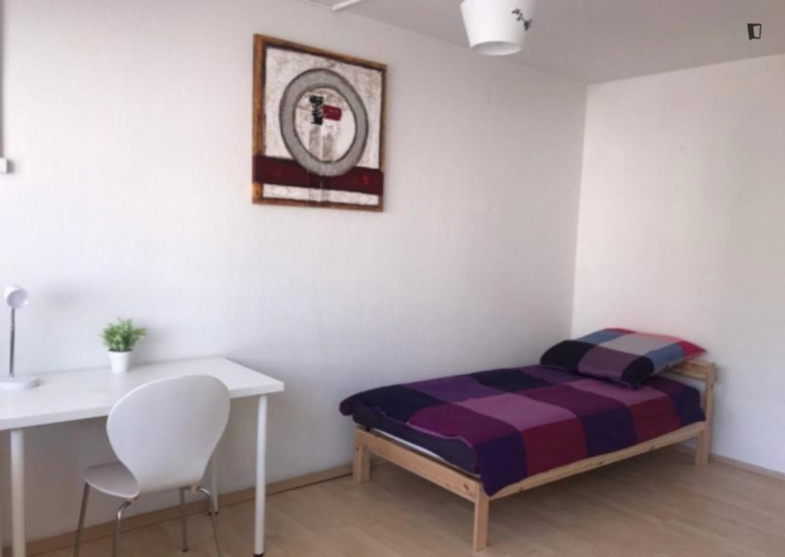 Cosy Single Bedroom next to Wallanlagen Park photo 1