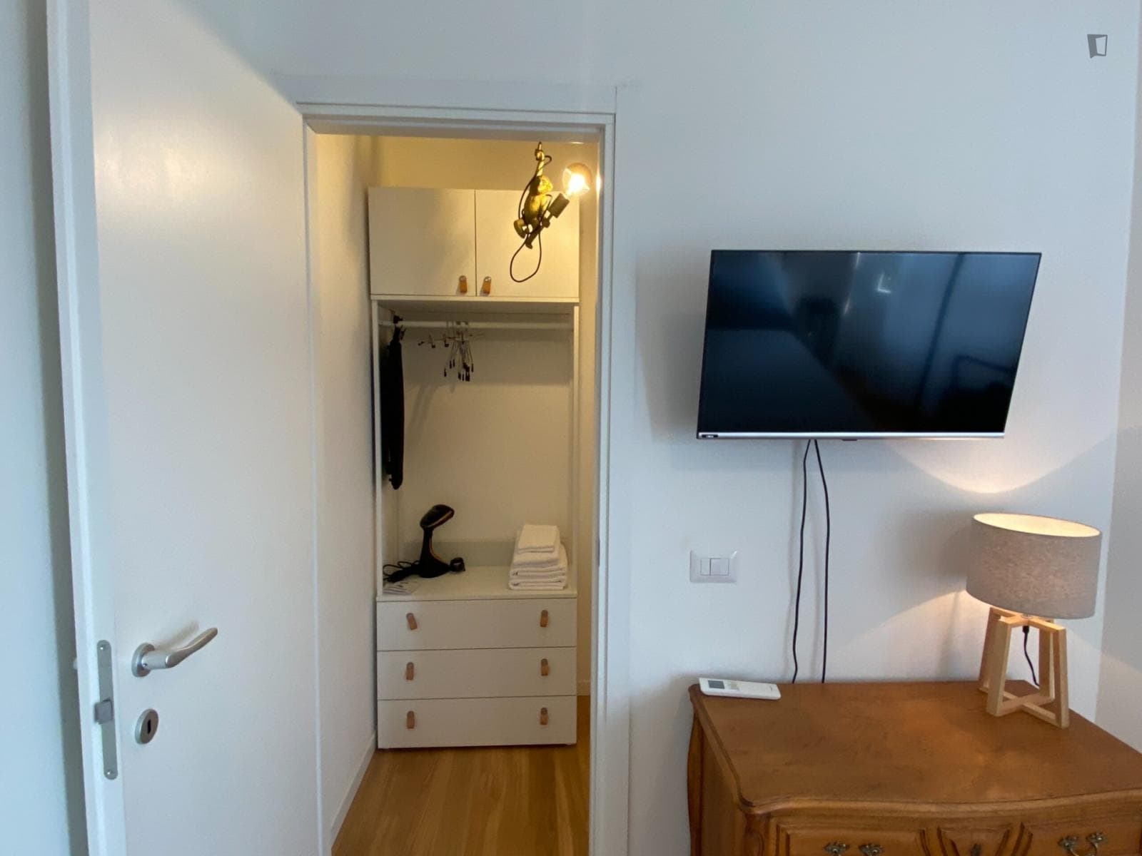 Property photo thumbnail