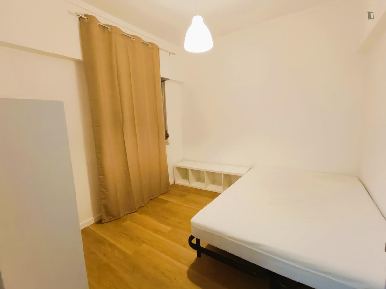 Very cosy 1-bedroom apartment, with terrace in Amadora photo 1