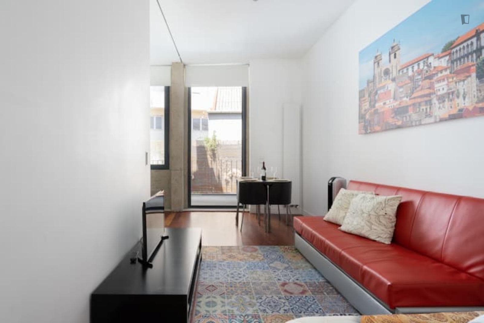 Elegant studio close to Universidade do Porto photo 1