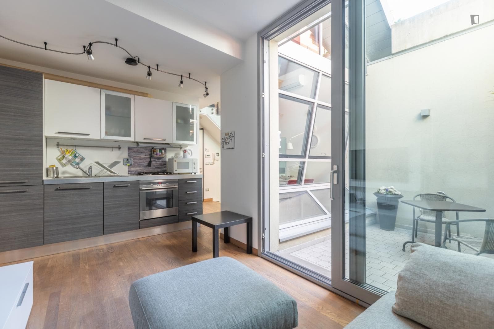 Property photo thumbnail