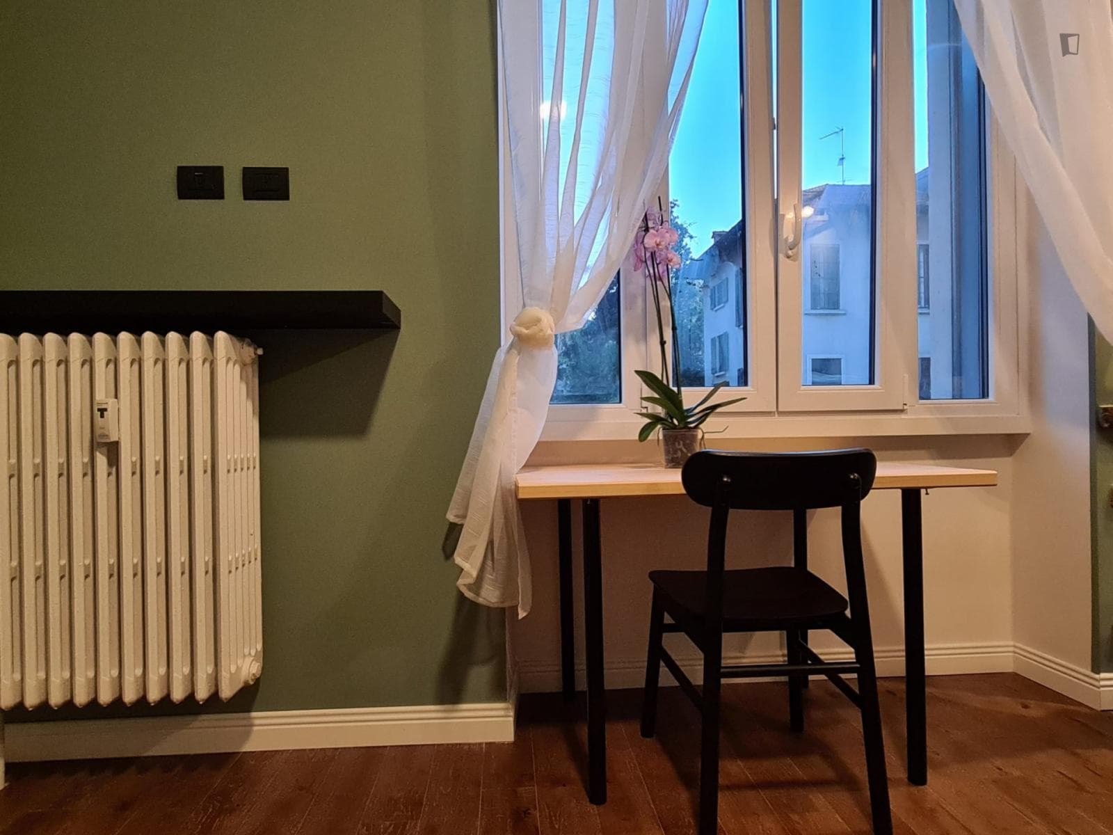 Property photo thumbnail