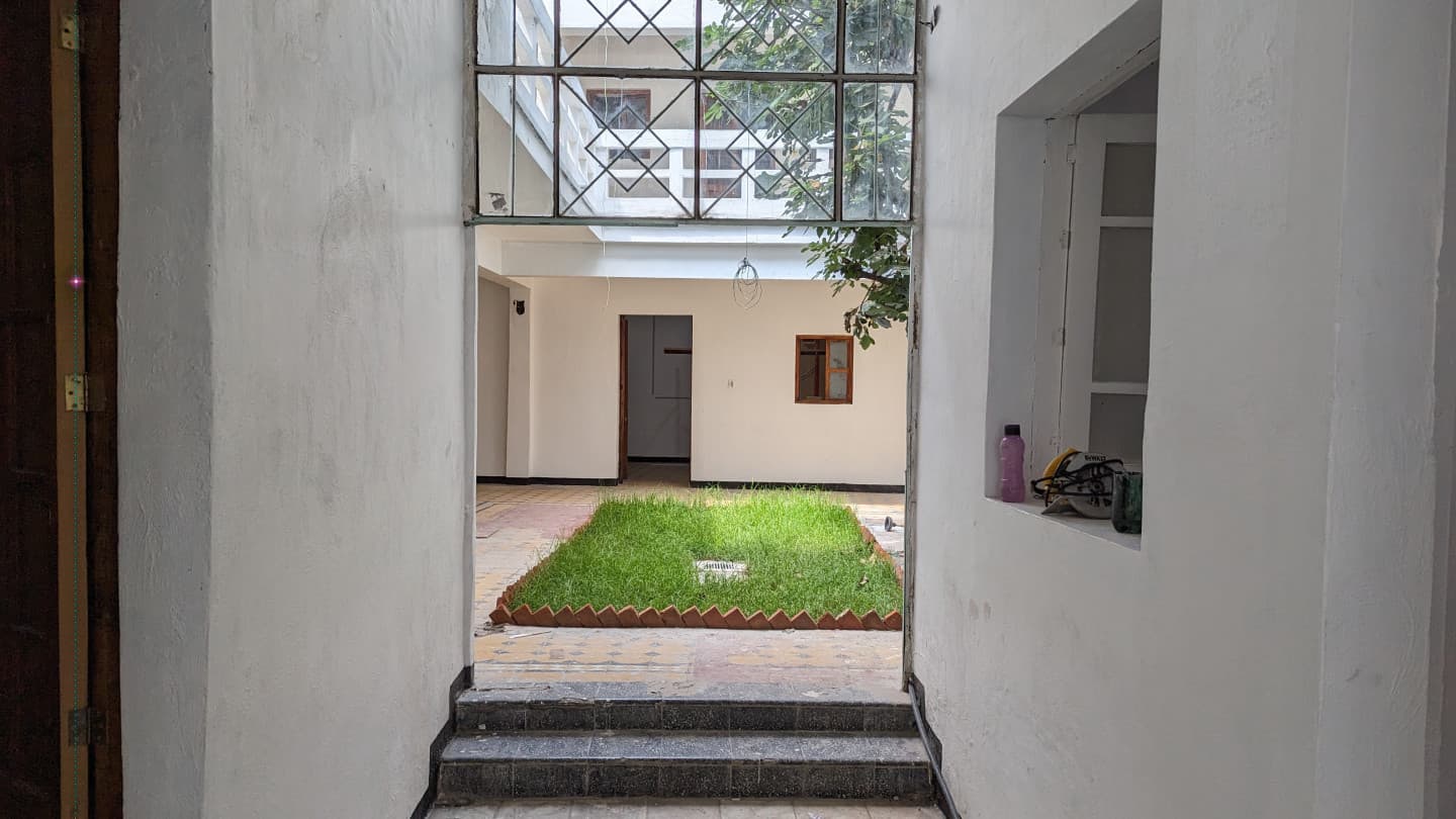 Charming house and neighborhood photo 1