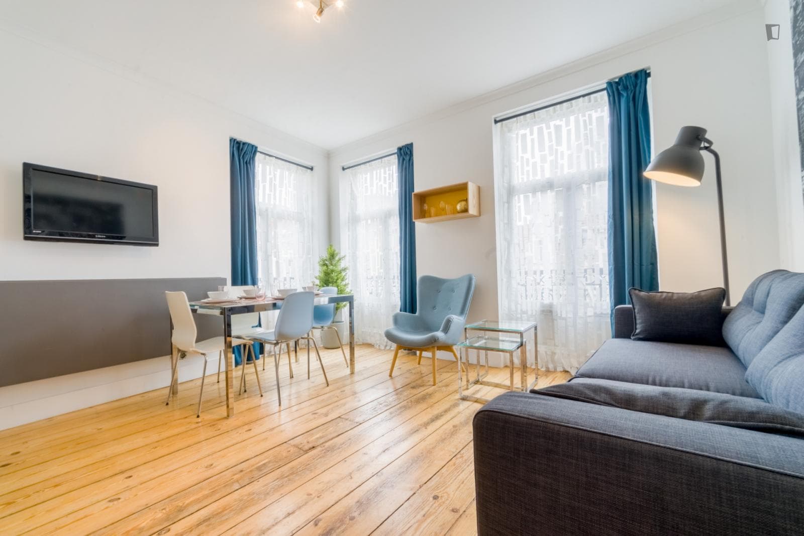Property photo thumbnail