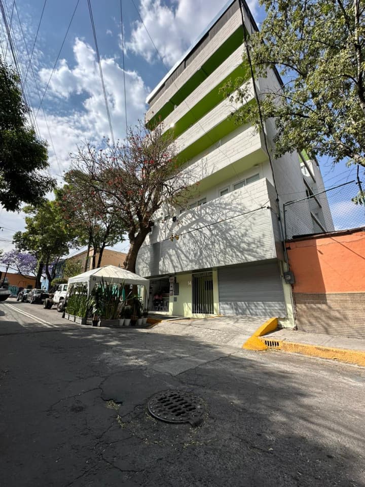 Property photo thumbnail