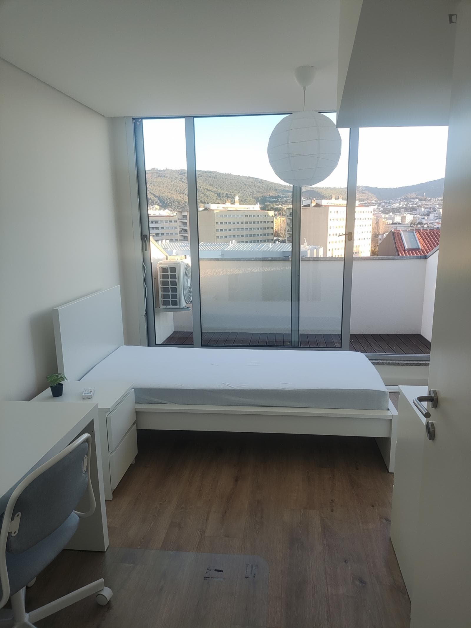 Single bedroom with a balcony, near the Gualtar campus of Universidade do Minho photo 1