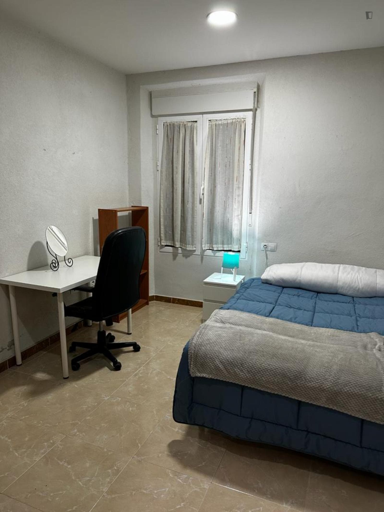 Nice Double Bedroom close to Palacio de la Madraza photo 1