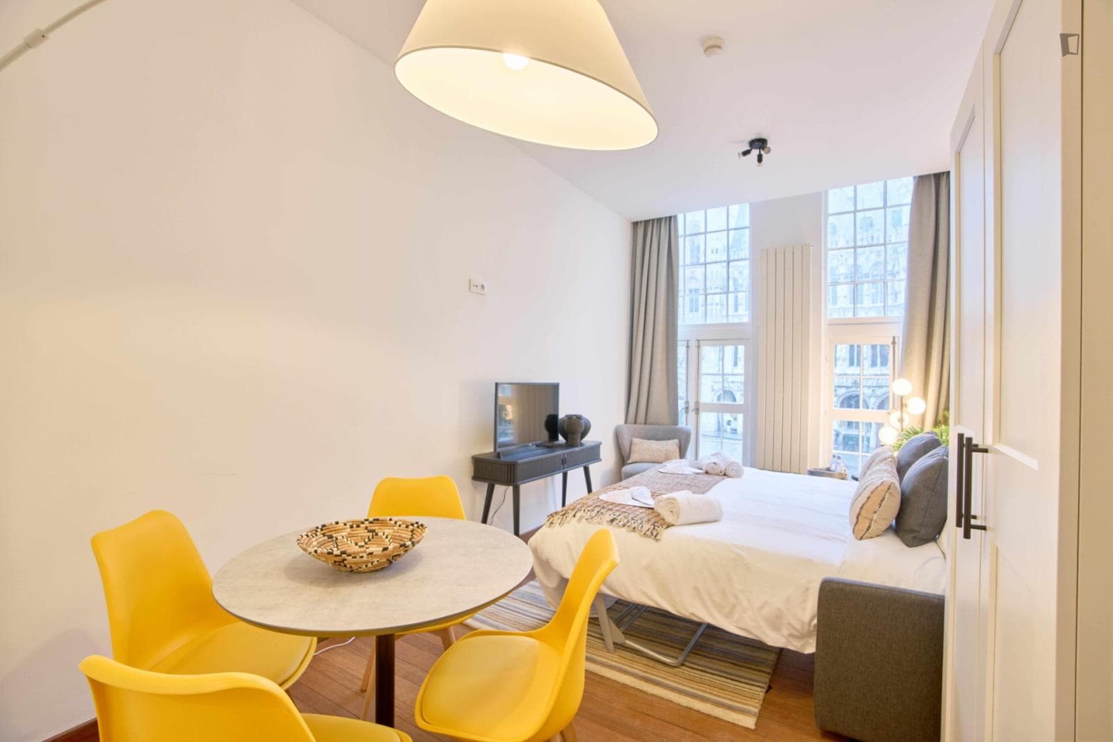 Property photo thumbnail