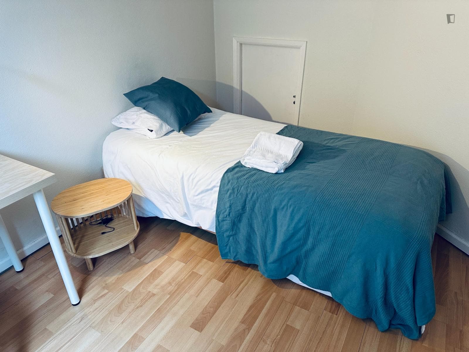 Single bedroom near Universidade Católica photo 1