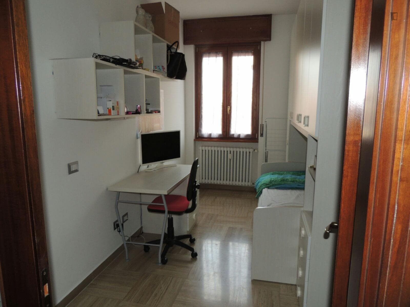 Very quiet single bedroom close to Bovisa campus photo 1
