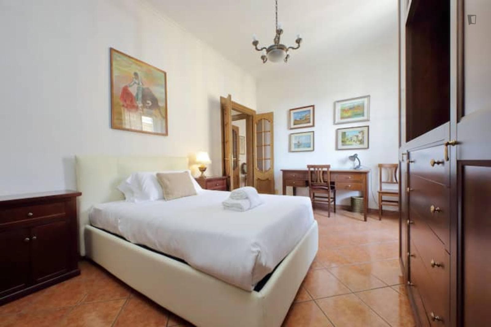 Appealing 2-bedroom apartment close to Re di Roma metro station photo 1