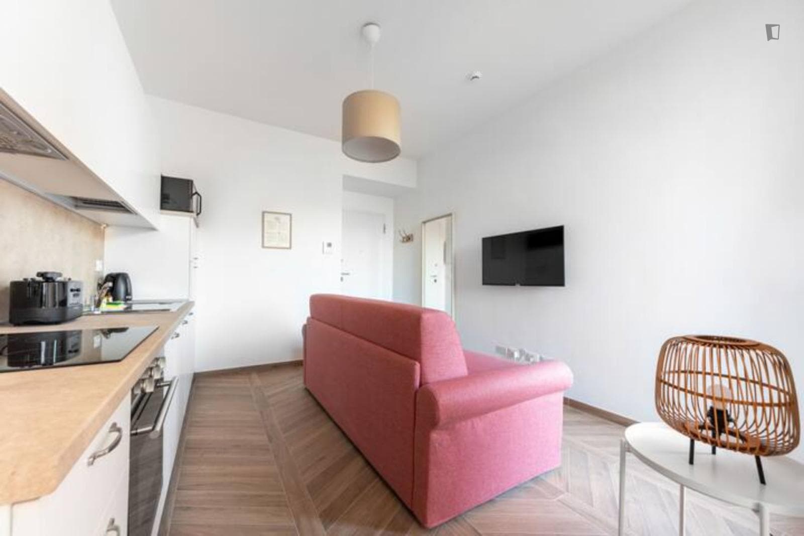 Appealing 1-bedroom flat in San Donato photo 1