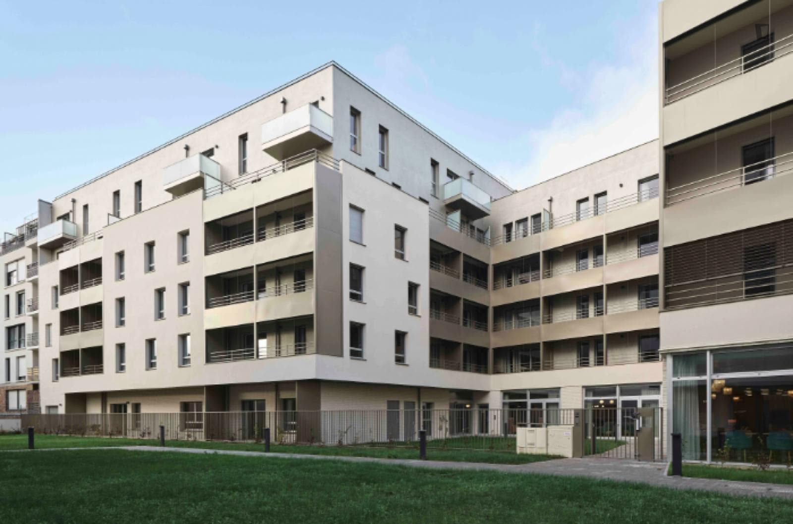 Property photo thumbnail