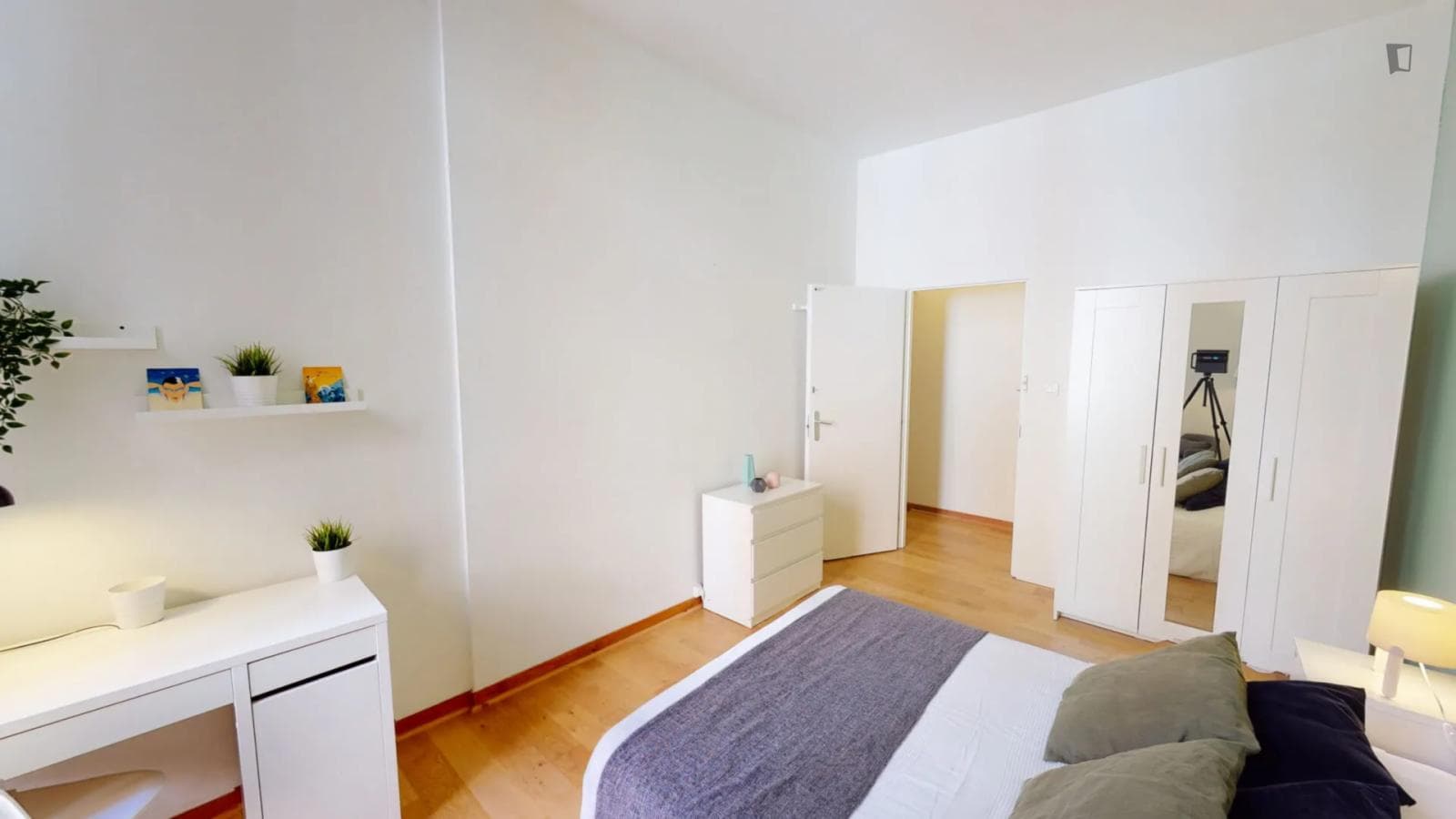 Property photo thumbnail