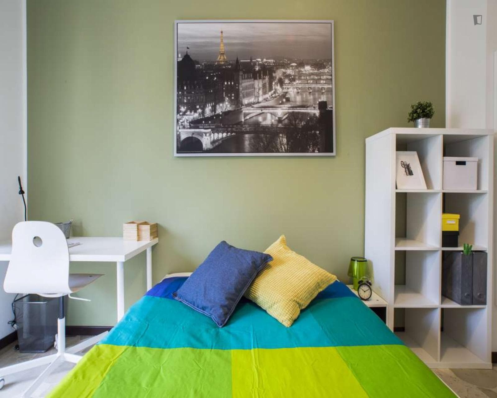 Property photo thumbnail
