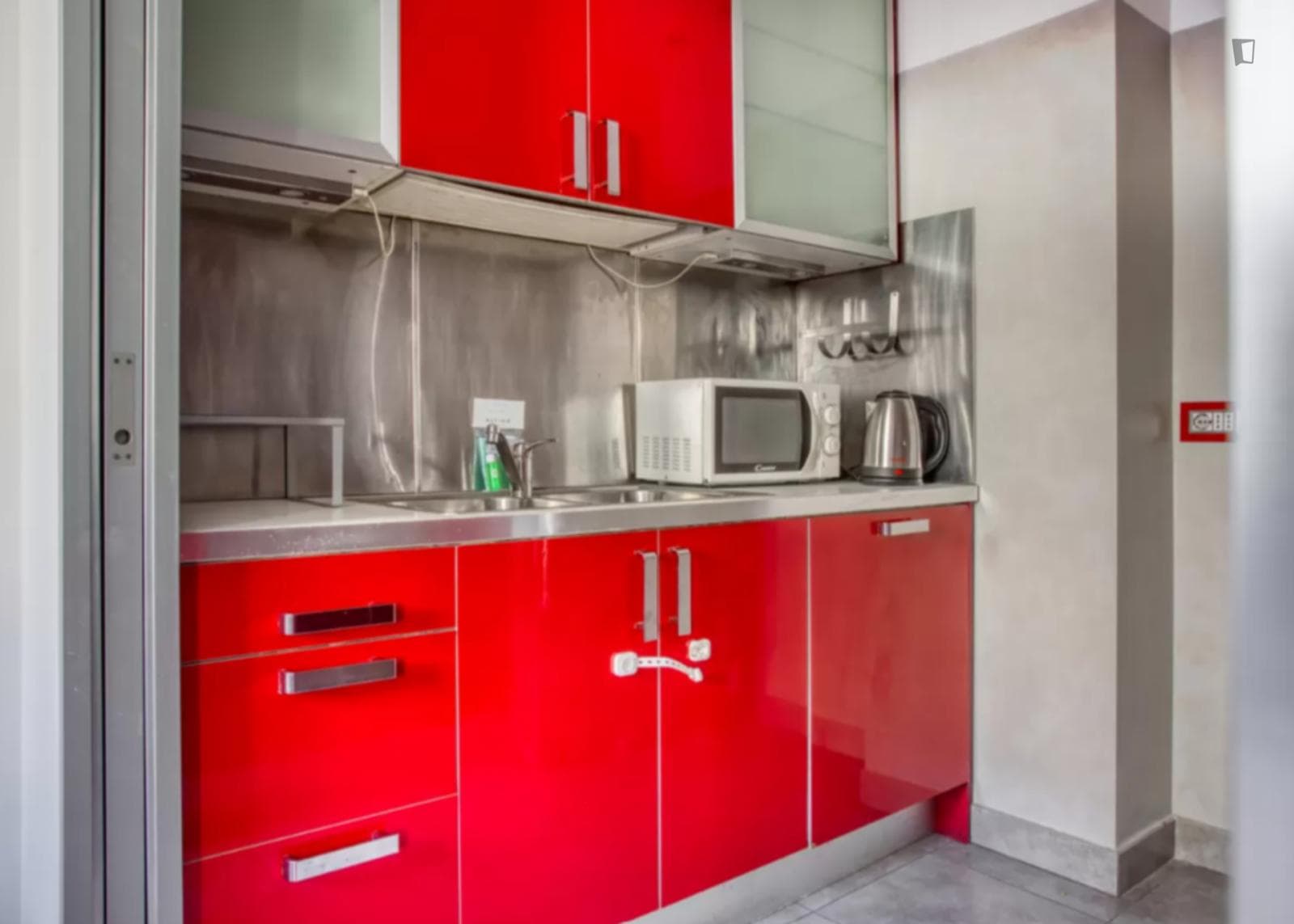 Beautiful and bright 1-bedroom apartment in Ponte Seveso photo 1