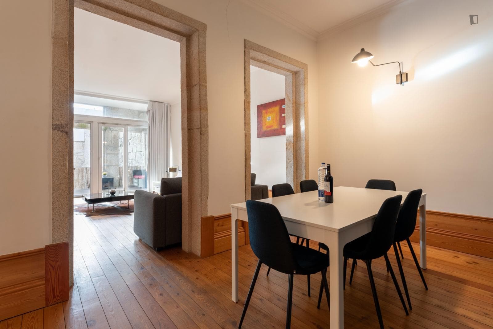 Sunny 1-bedroom flat in the Fontaínhas area photo 1