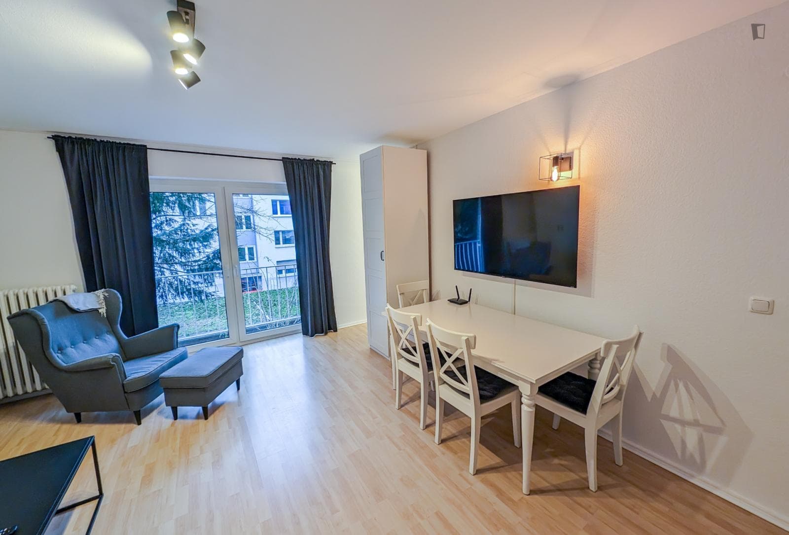 Property photo thumbnail