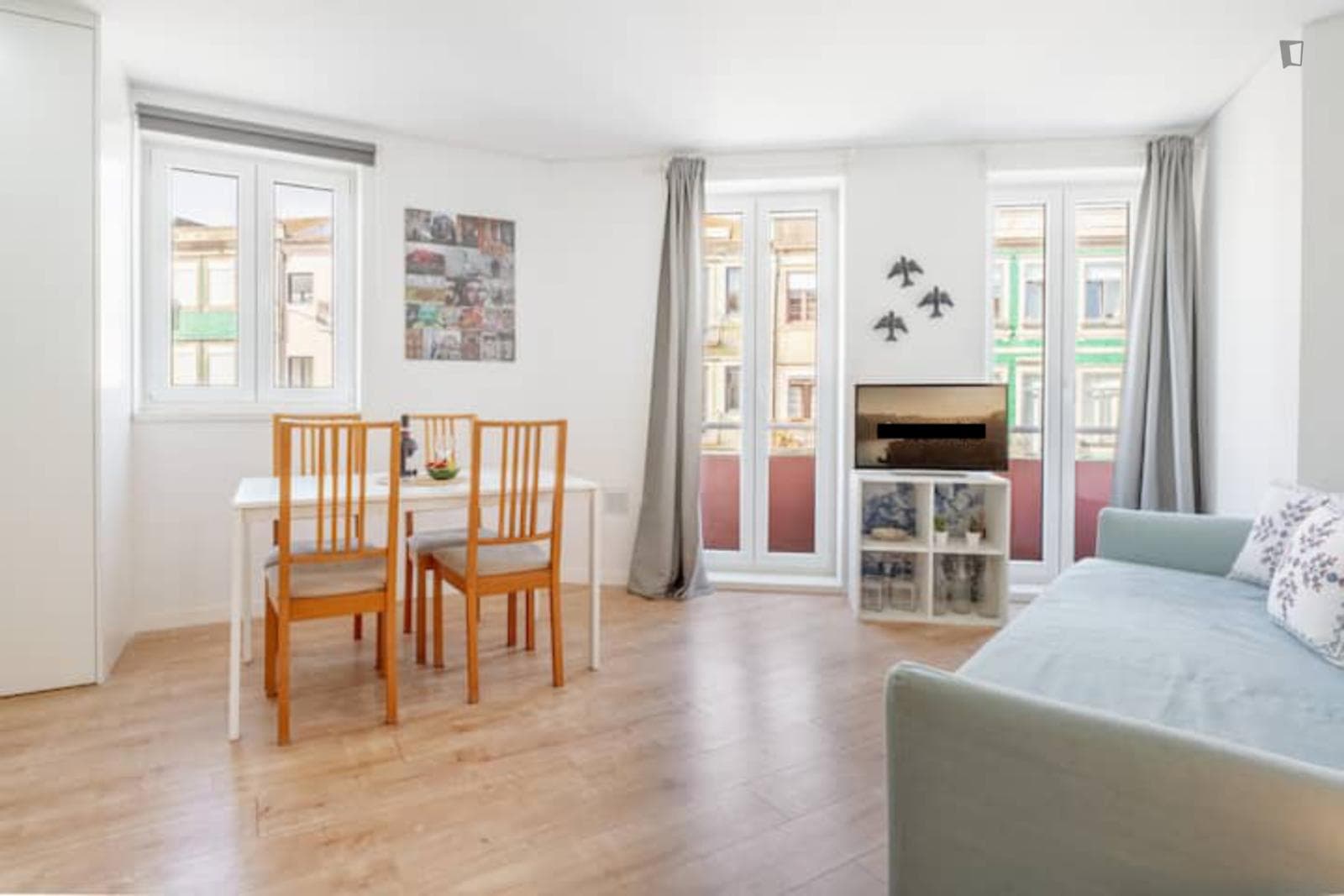 Property photo thumbnail