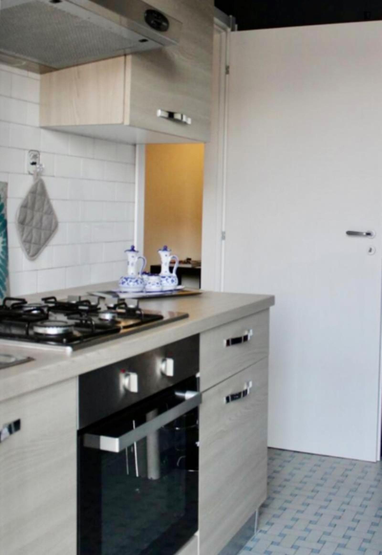 Entire apartment near Bocconi Uni photo 1