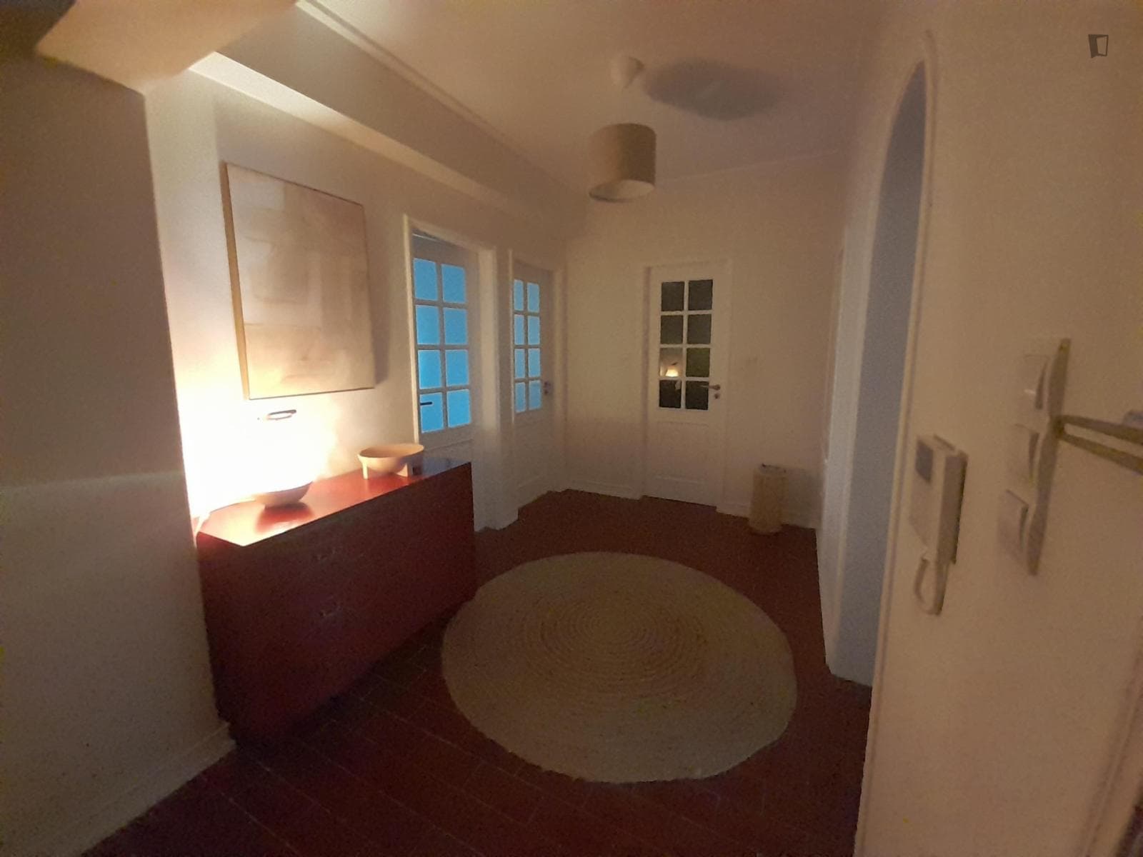 Charming 3-bedroom flat in Cacilhas photo 1