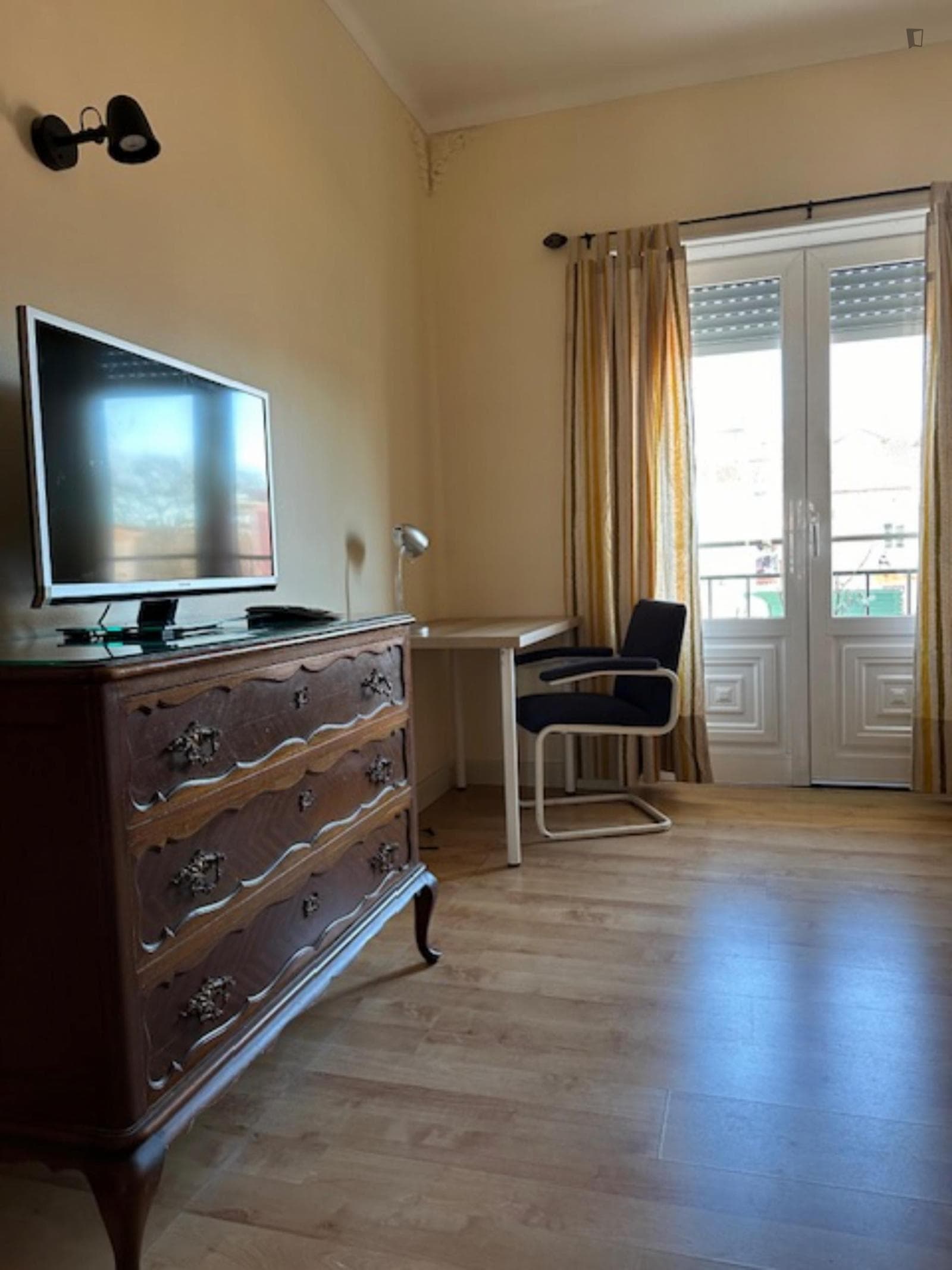 Property photo thumbnail
