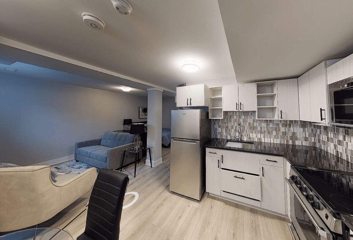 331 Friel photo 1