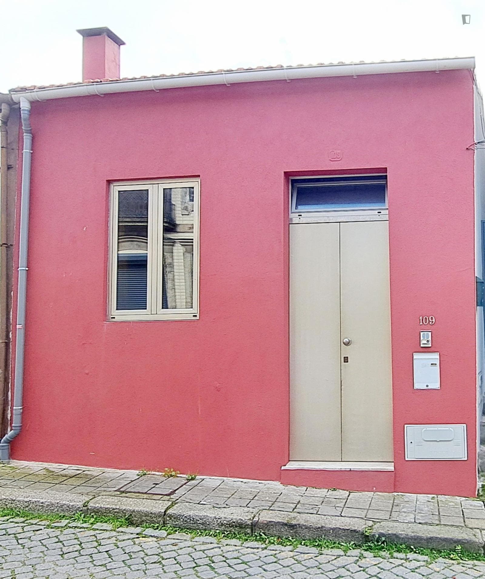 Large lofted studio in Bonfim photo 1