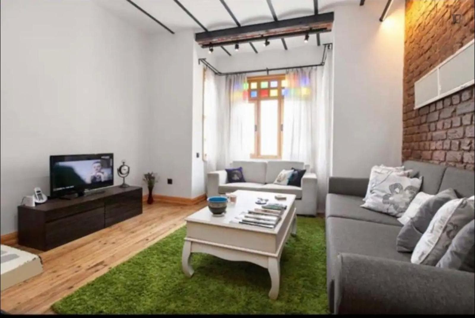 Homely 1-bedroom apartment in Beyoğlu photo 1