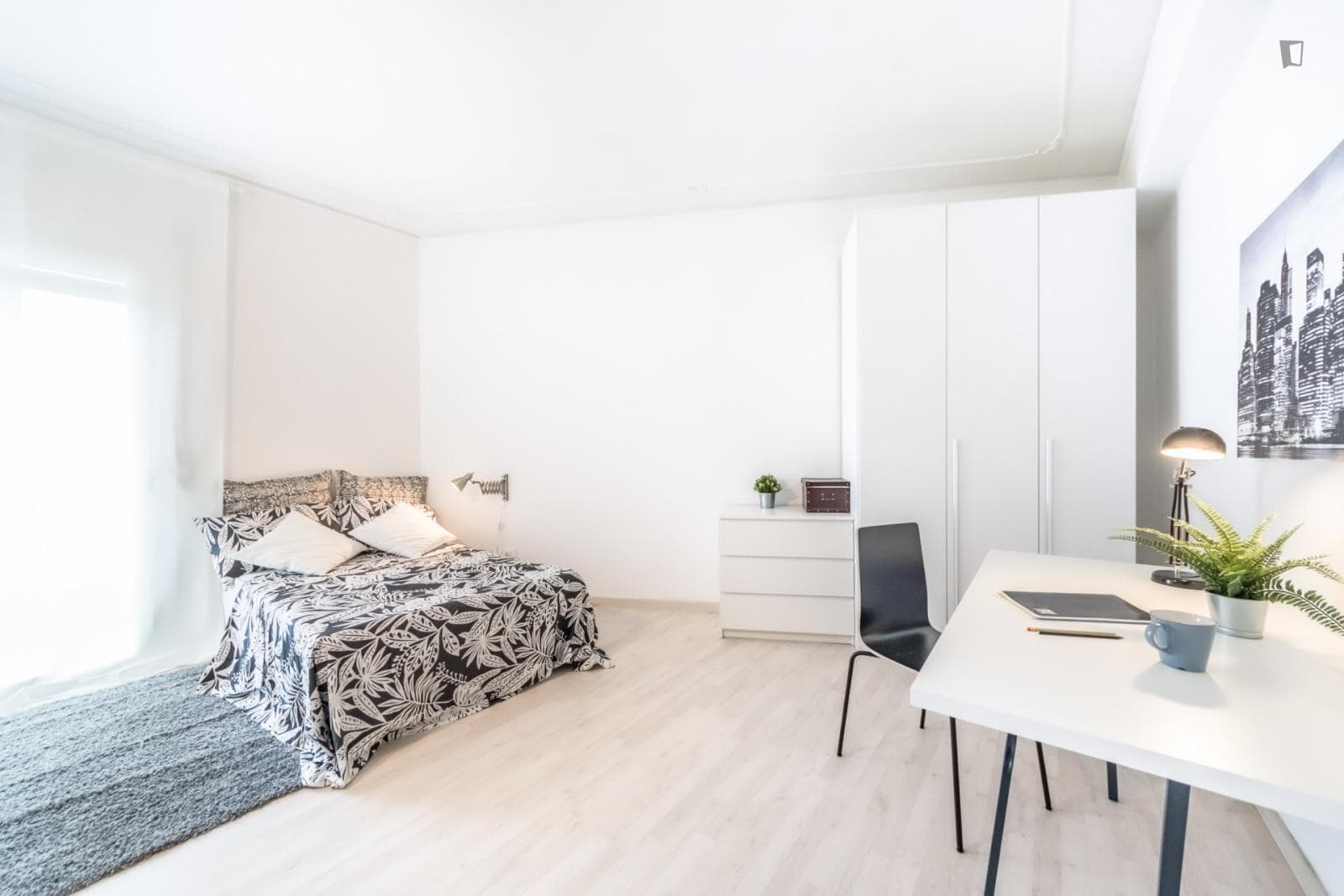 Big double bedroom near the Mestre train station photo 1