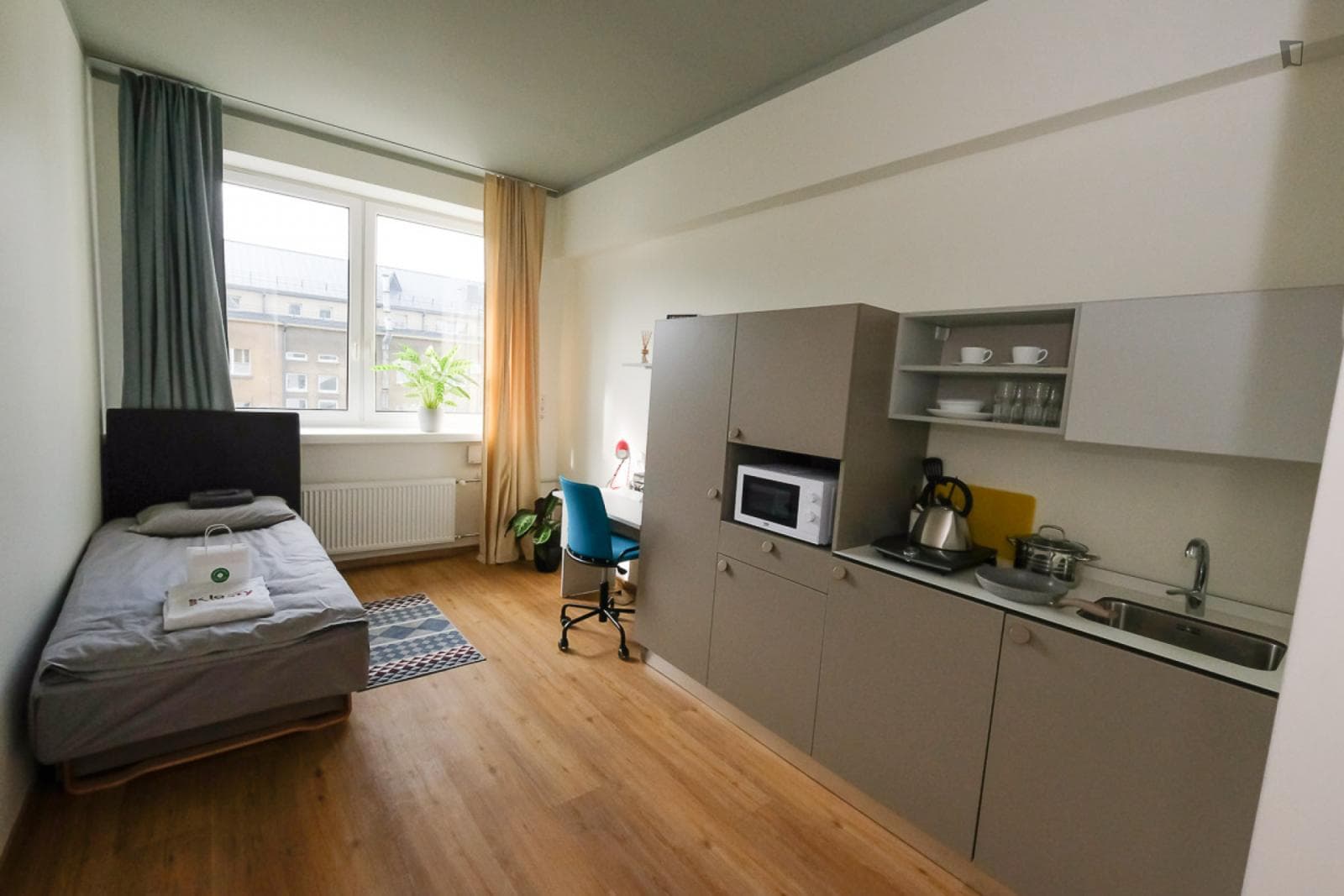 Property photo thumbnail