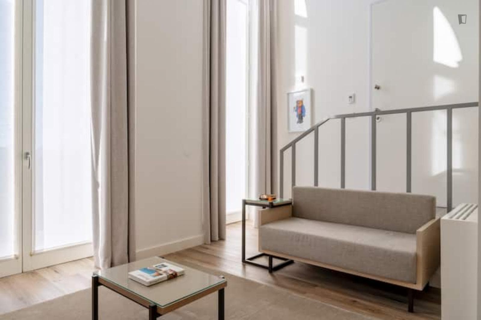 Stylish 1-bedroom apartment near Jardim do Morro photo 1
