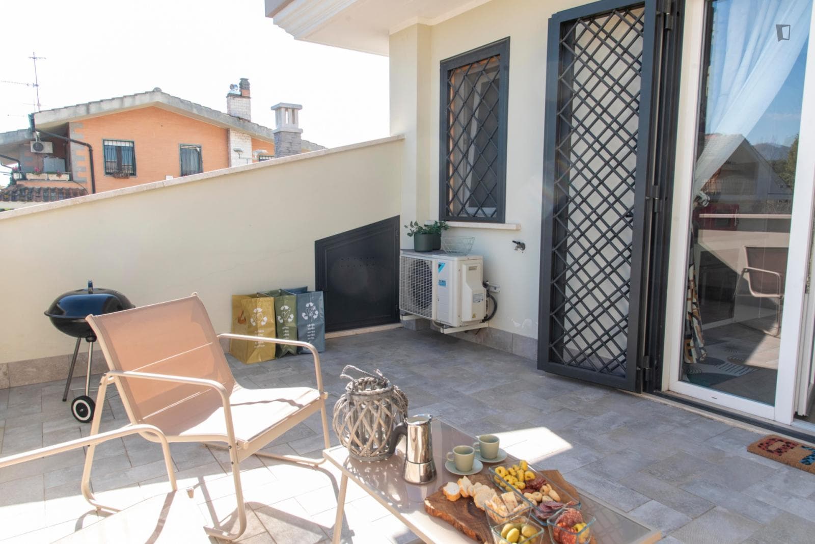 Tidy 1-bedroom loft flat, with outdoor area in Ciampino photo 1