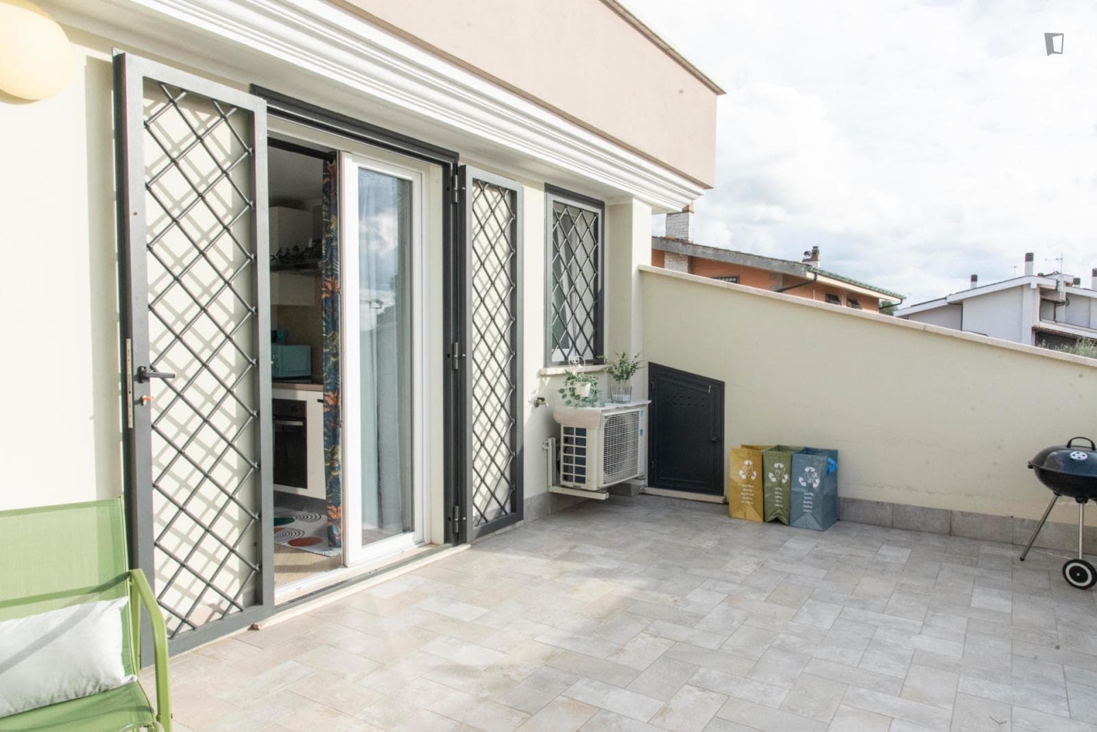 Property photo thumbnail