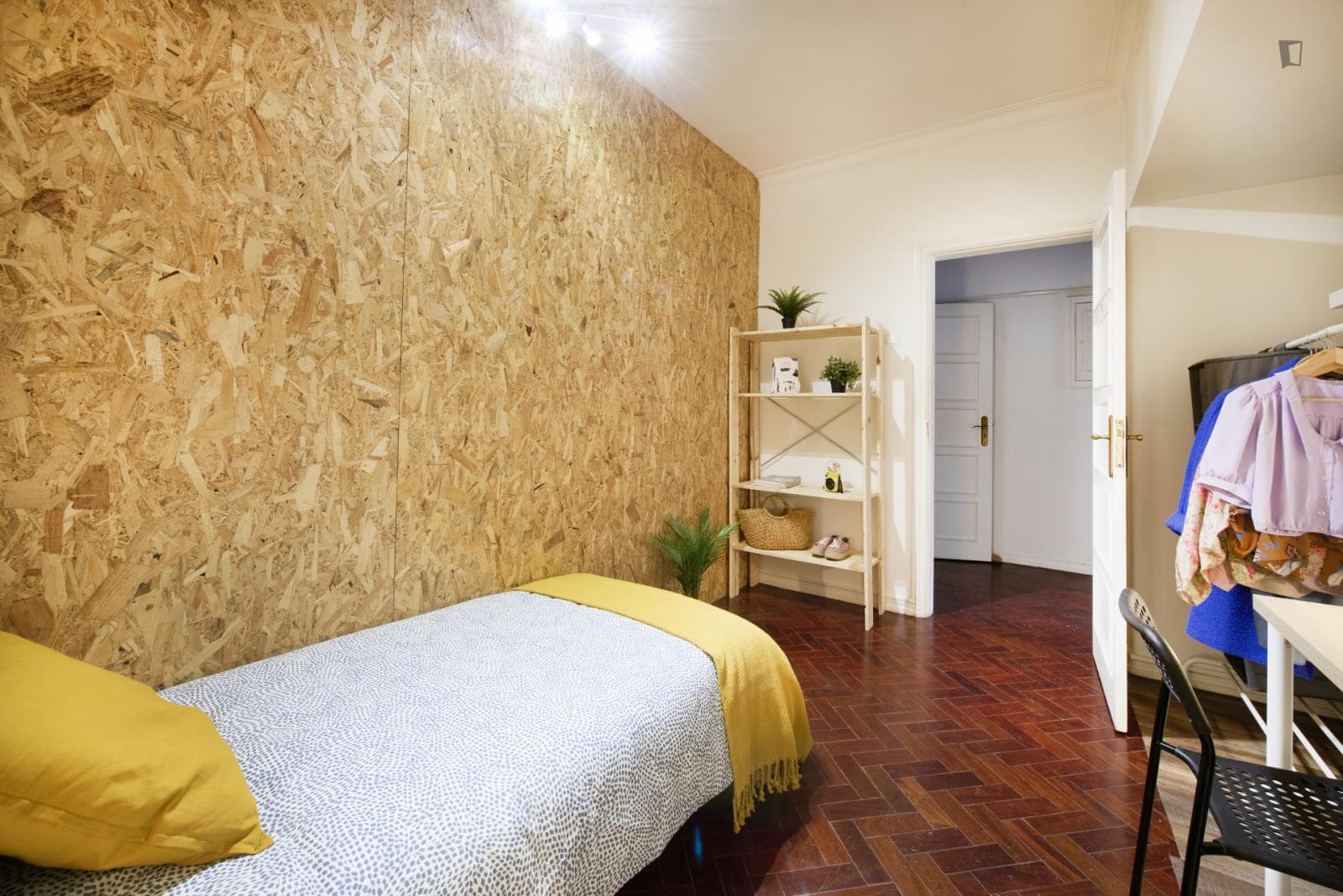 Property photo thumbnail