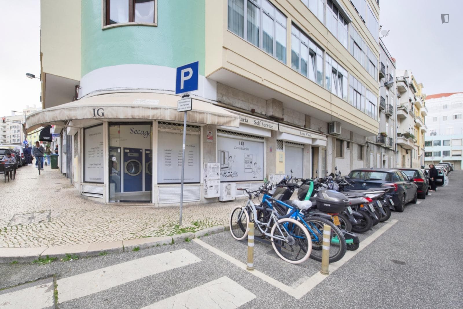 Property photo thumbnail