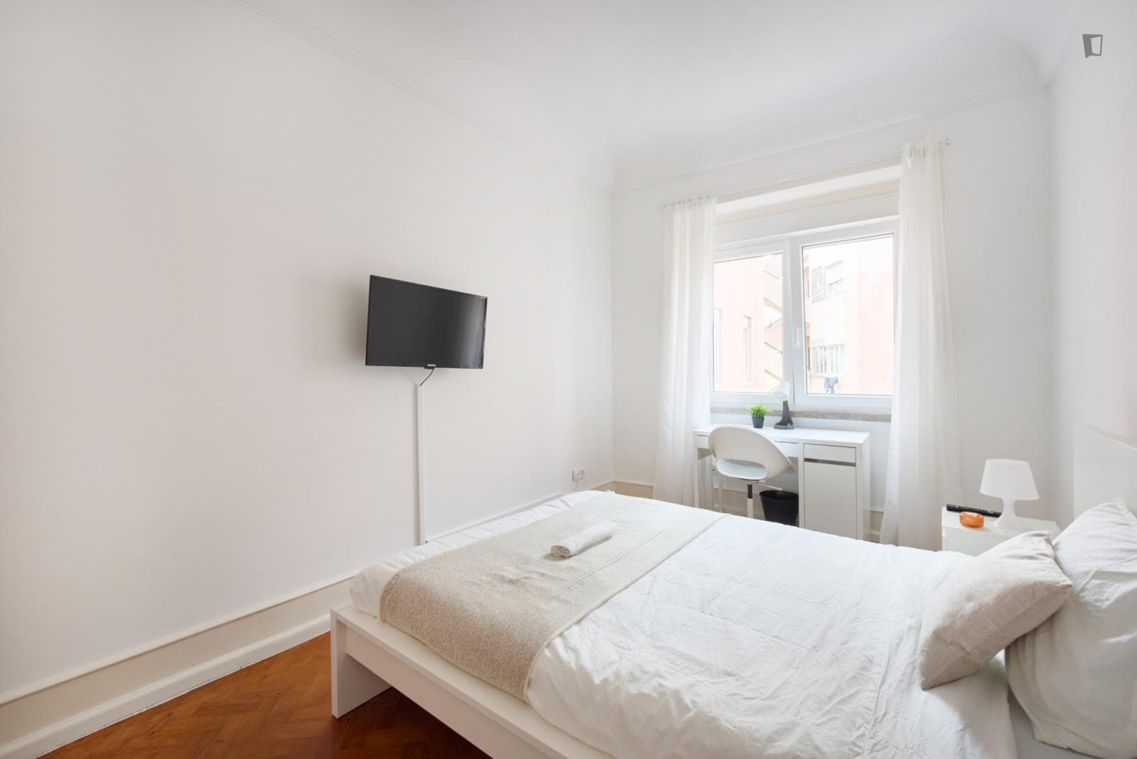 Amazing double bedroom  photo 1