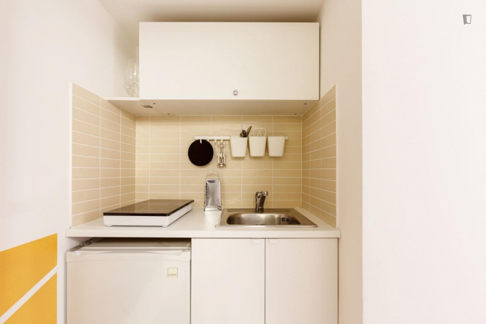 Comfy studio with balcony near università Cattolica photo 1