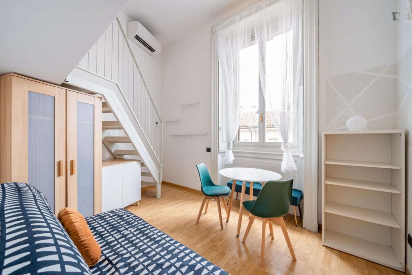 Wonderful lofted studio in Sant'Ambrogio photo 1