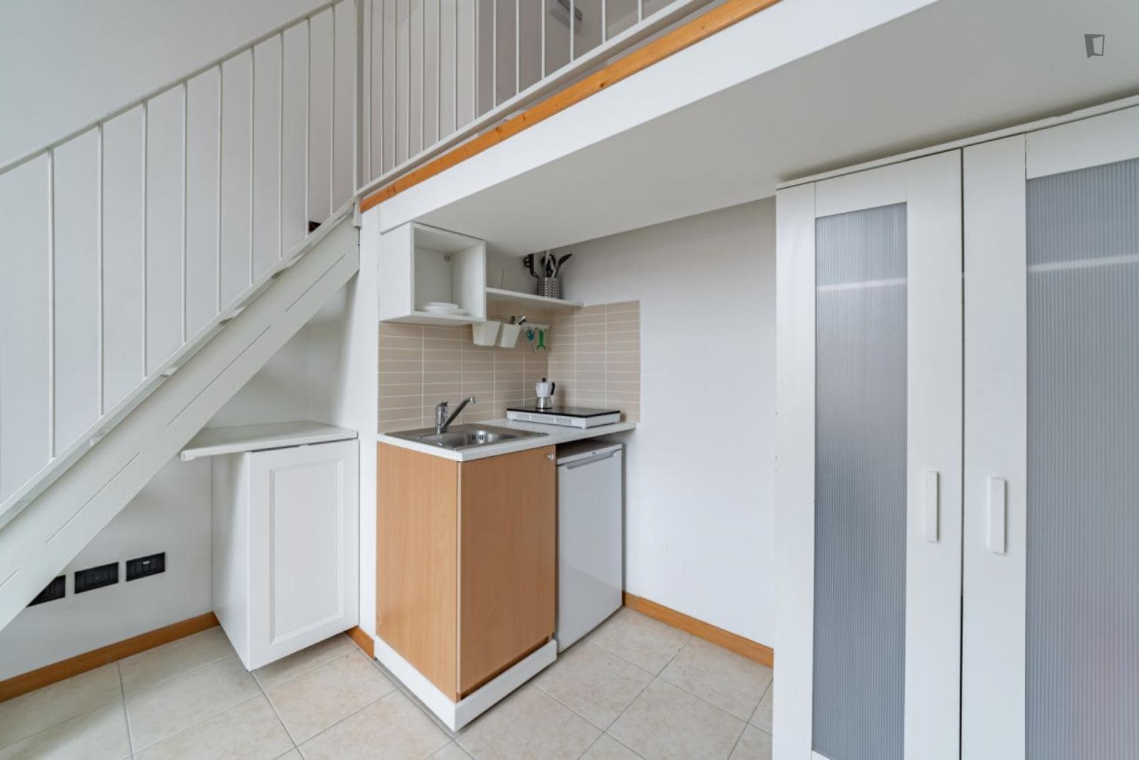 Inviting studio flat near Castello photo 1