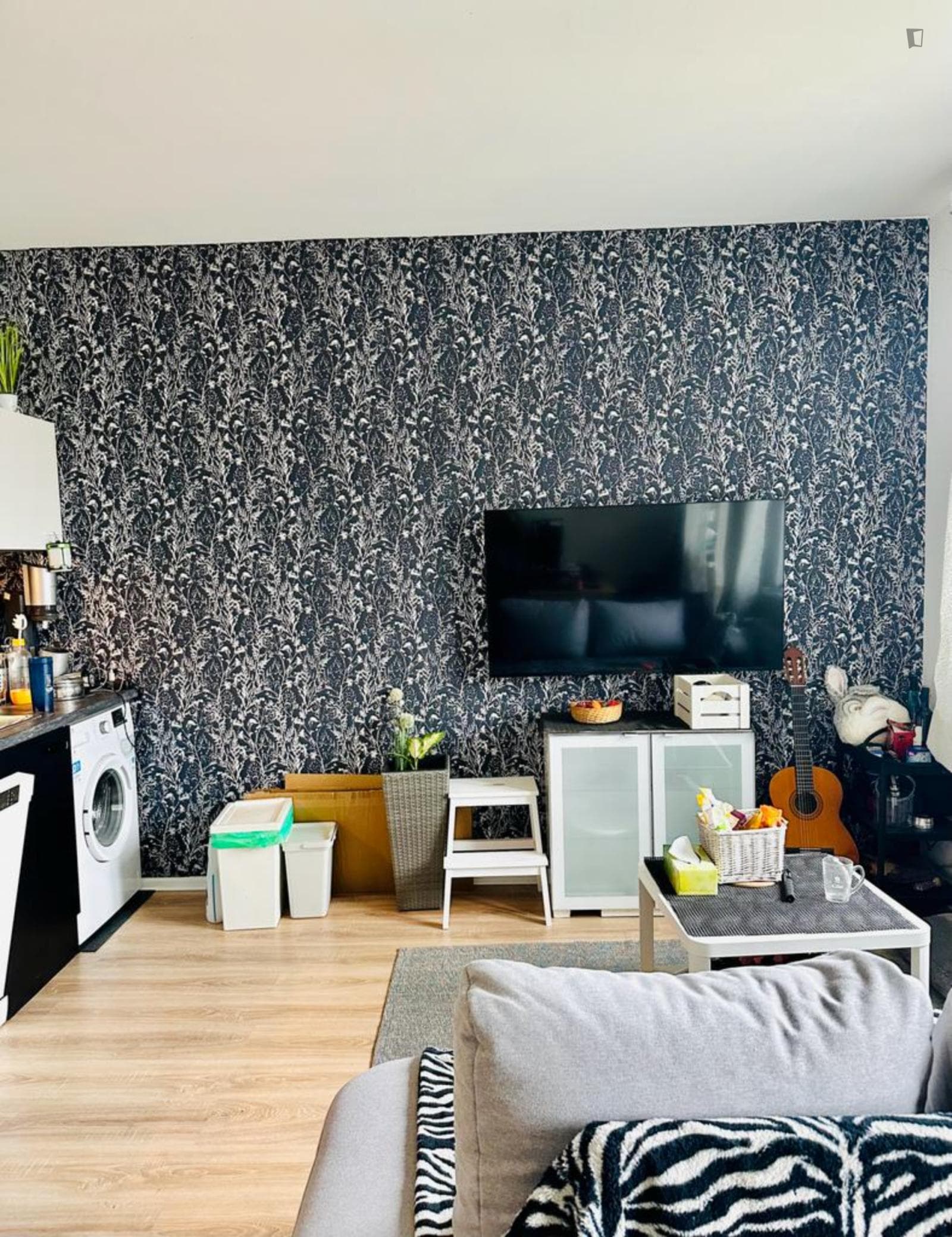 1-bedroom apartment, with outdoor area photo 1