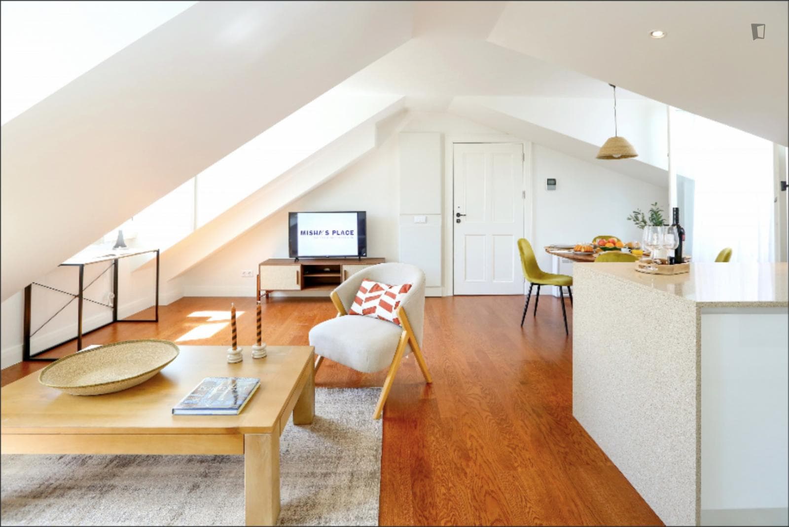 Amazing 1-bedroom apartment in Lisbon downtown photo 1
