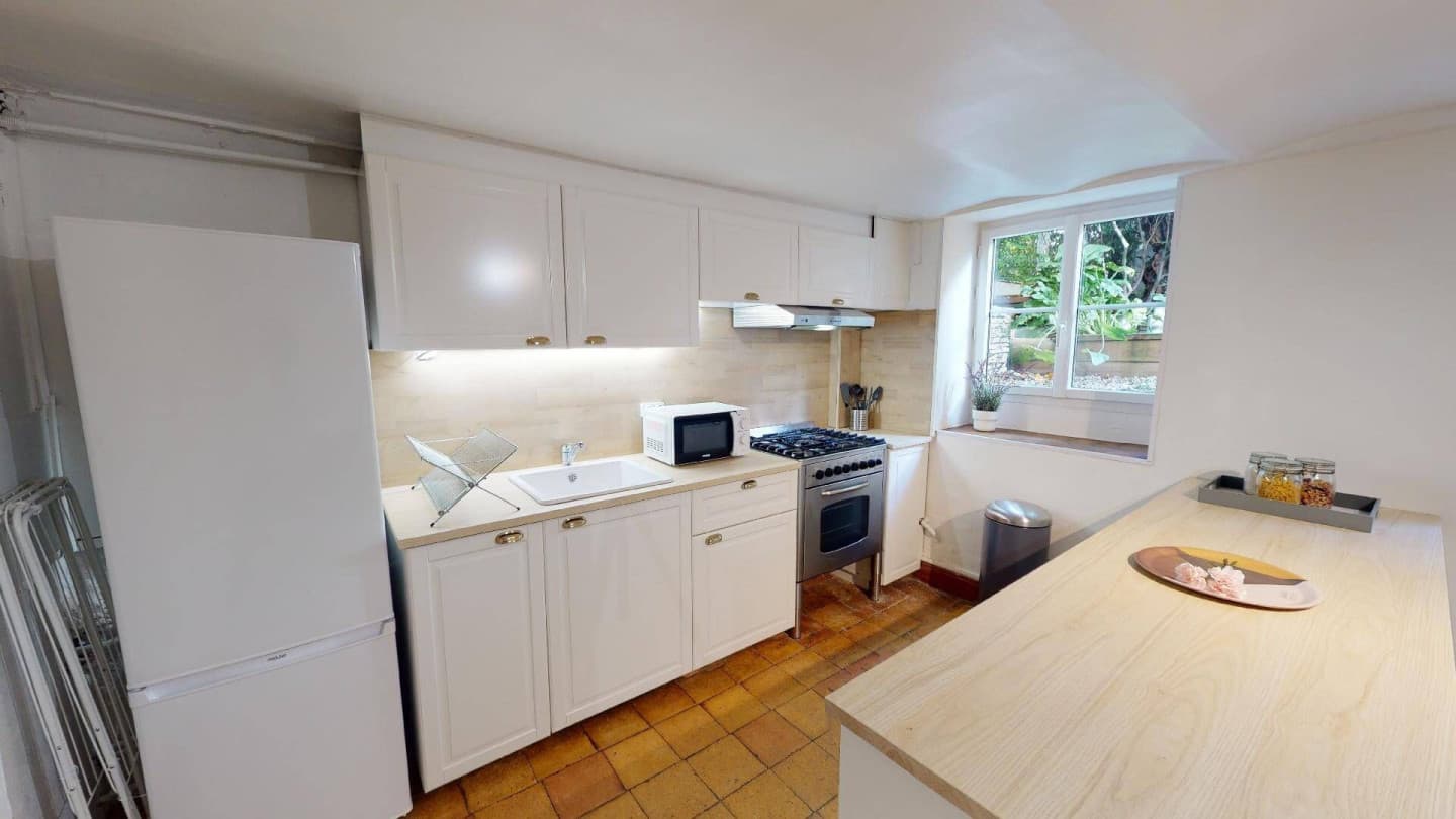 Amazing Newly Apt. w/ City Views near Hauts-de-Seine photo 1