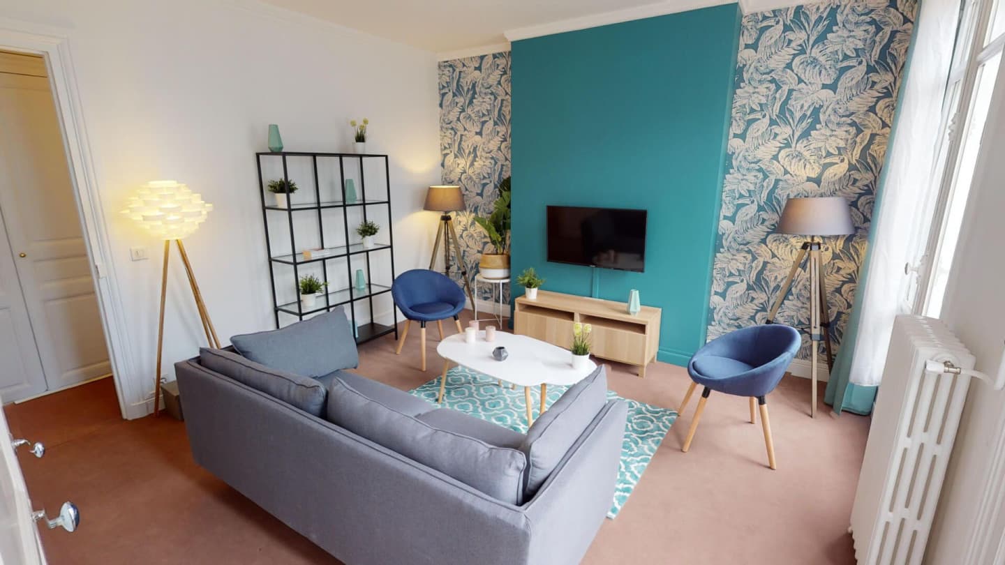 Property photo thumbnail