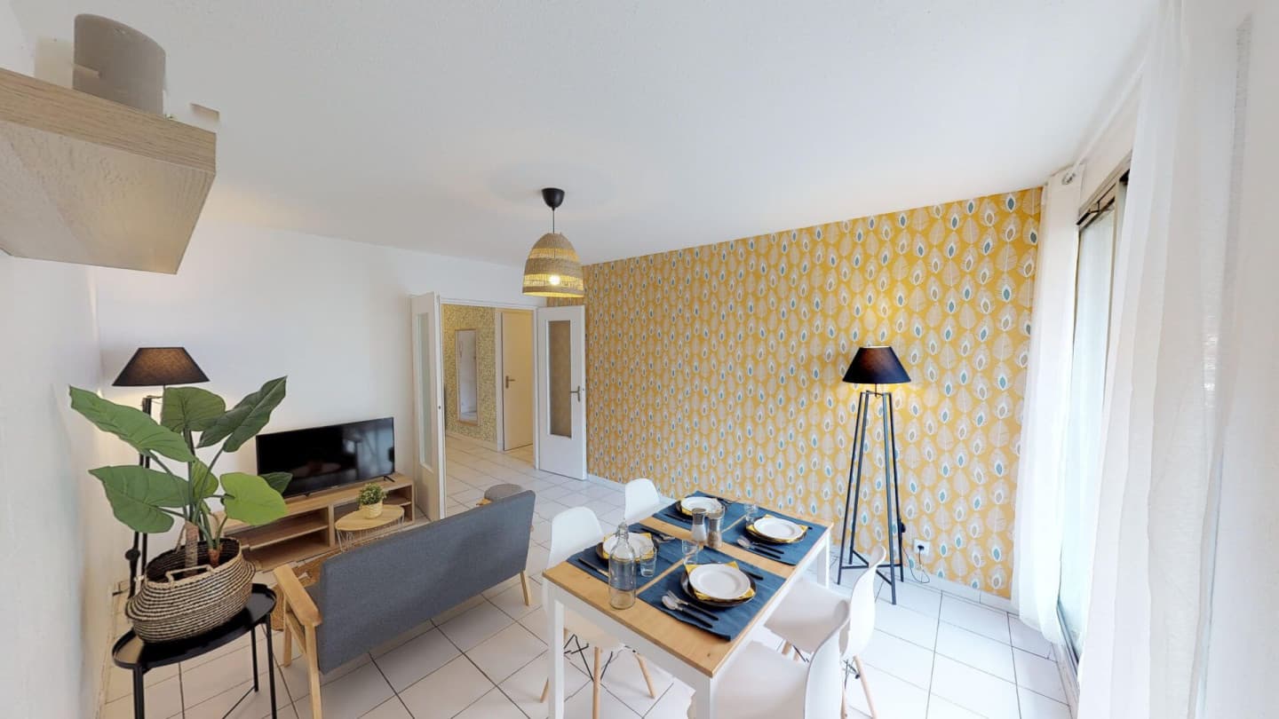 Exceptional Stunning Apt. close to Gorge-de-Loup photo 1
